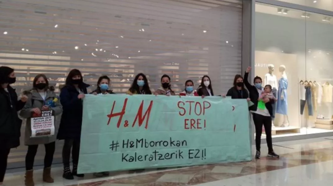 Ez da kaleratzerik izango H&Mk Hego Euskal Herrian dituen dendetan