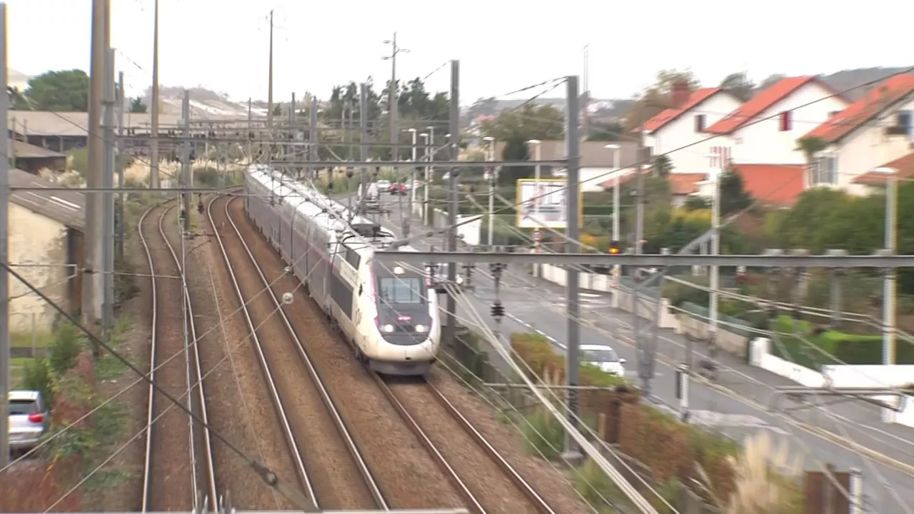 20210618145226_tgv-tren-alta-velocidad_