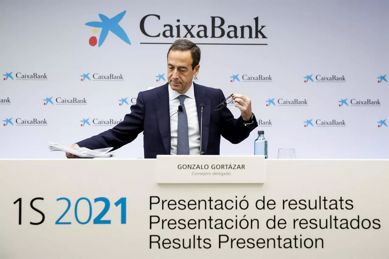 Caixabank-gonzalo-gortazar