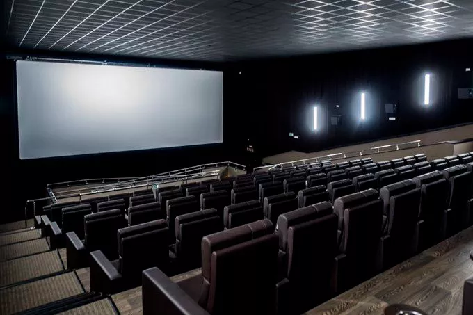 Yelmo cines en Artea