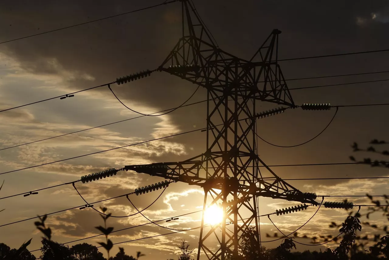 Torre de electricidad. Foto: EFE