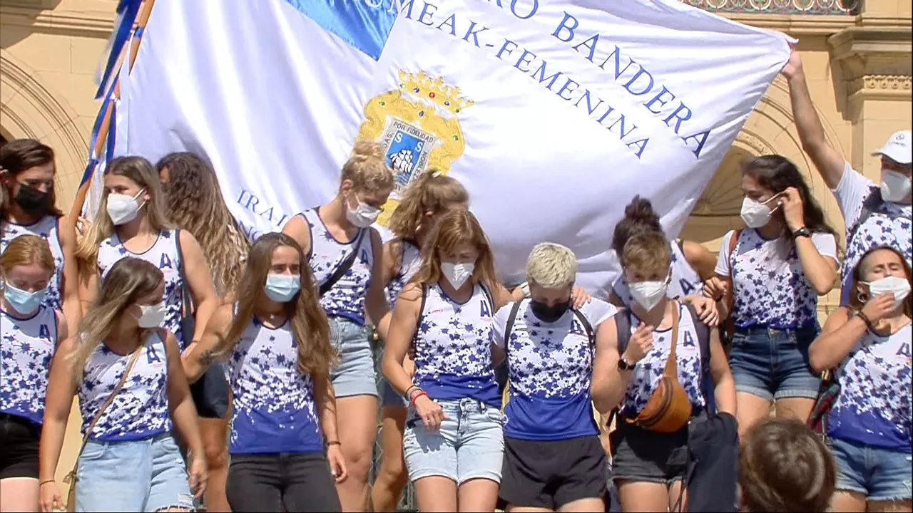 Arraun Lagunak, Donostiako Udaletxean