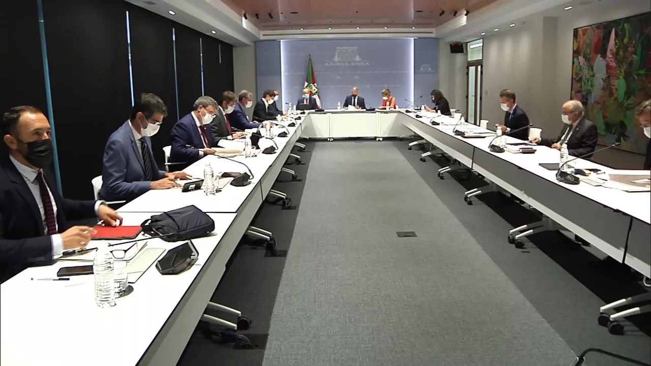 Una reunión anterior del LABI. Foto: EITB Media