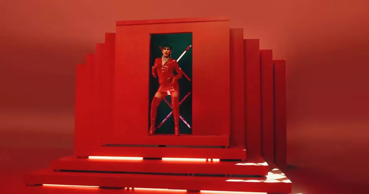 Bad Bunny, "Yo perreo sola" abestiaren bideoklipean