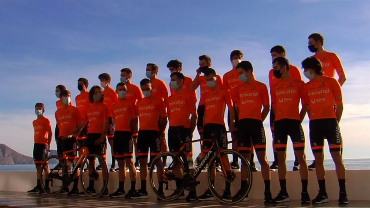 Euskaltel Euskadiko txirrindulariak