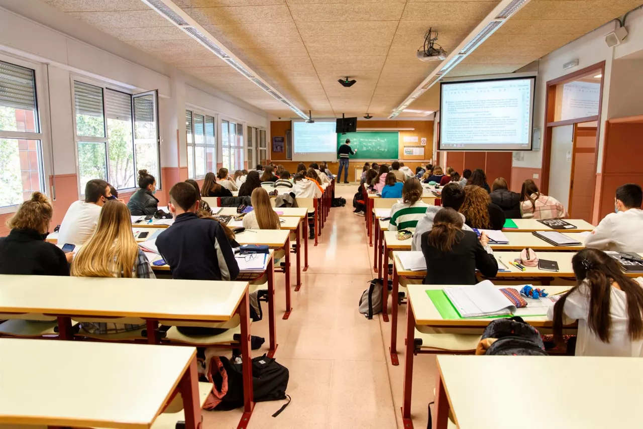 Una clase de la UPV/EHU. Foto de archivo: EFE