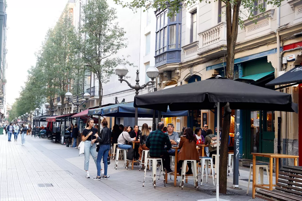 terraza tabernak Bilbo ostalaritza jendea