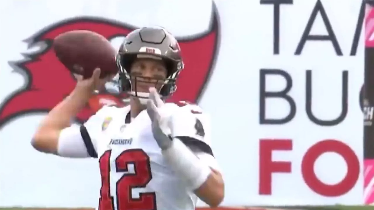 20211025205352_tombradyeitbmedia_