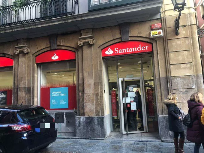 Atraco Banco Santander lapurreta