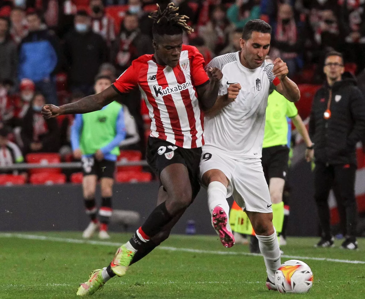 ATHLETIC-GRANADA-NICO-WILLIAMS-2