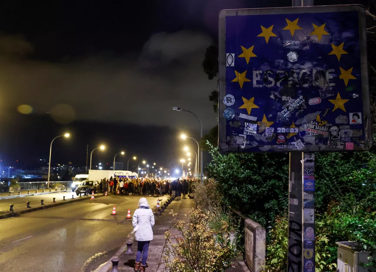 concentración-irun-migración-bidasoa-efe
