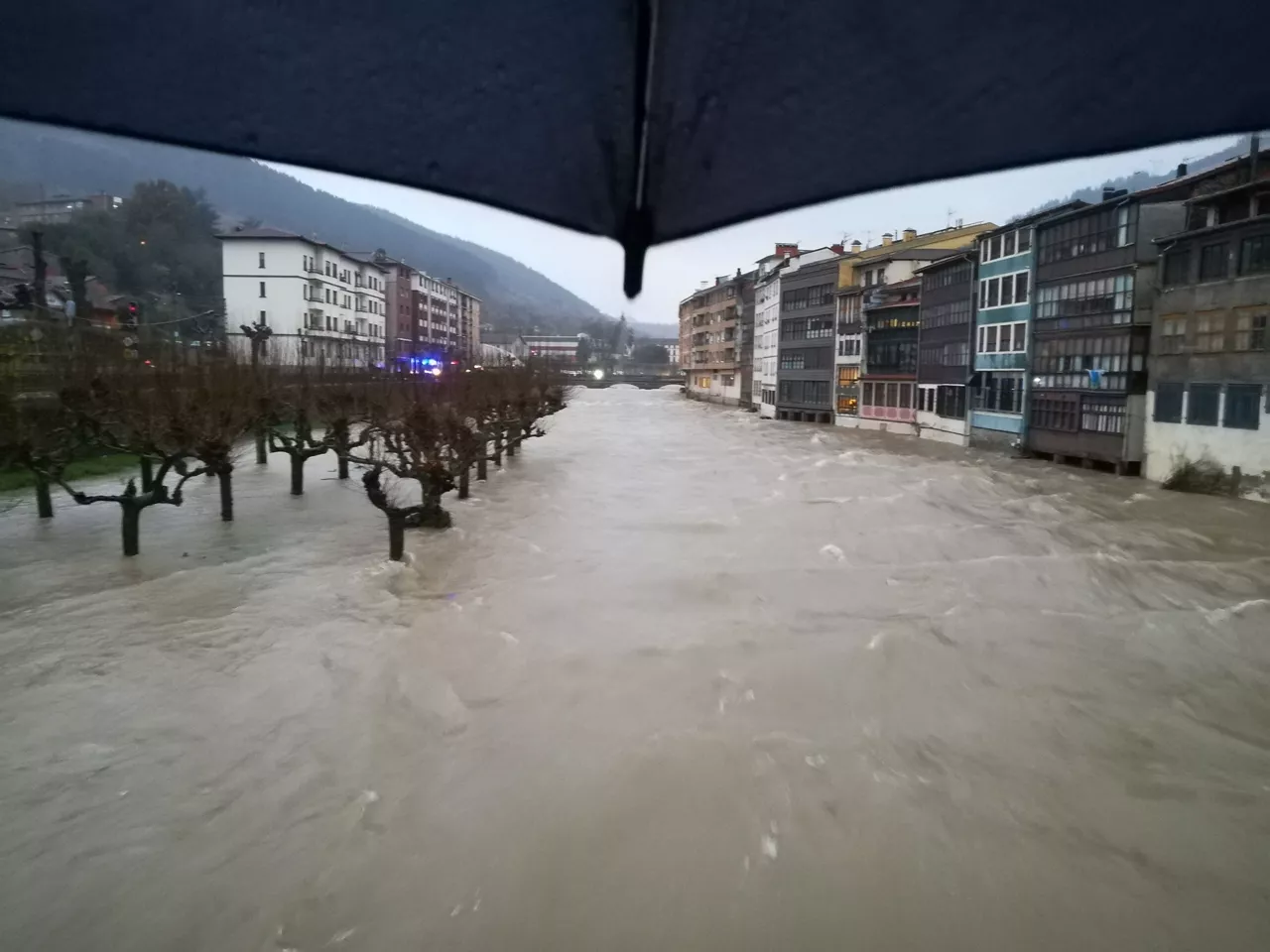 Cadagua Balmaseda parean. Argazkia: Cesar Garcia