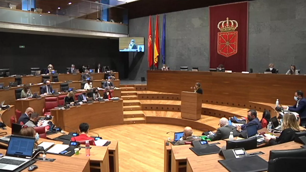 Nafarroako Parlamentuko artxiboko argazkia
