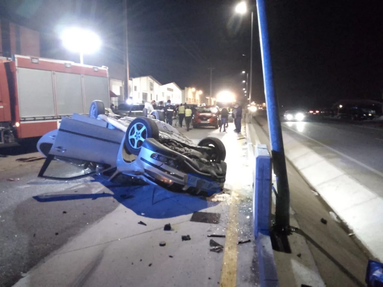 El coche accidentado en Andosilla.