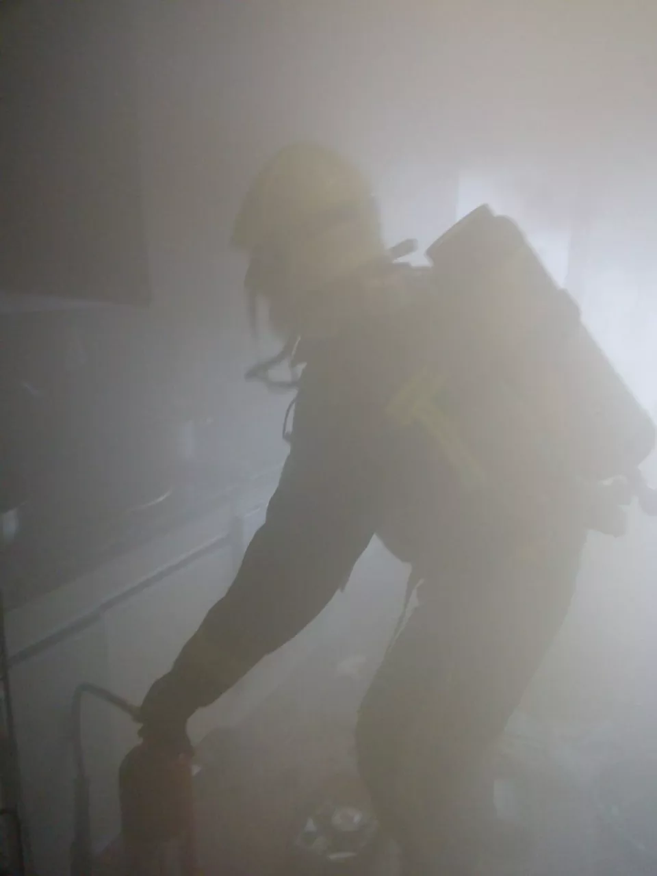 Incendio en la calle Pico de Ori de Pamplona. Foto: Bomberos de Navarra