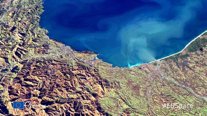 Euskal kostaldea, espaziotik ikusita. Argazkia: Copernicus