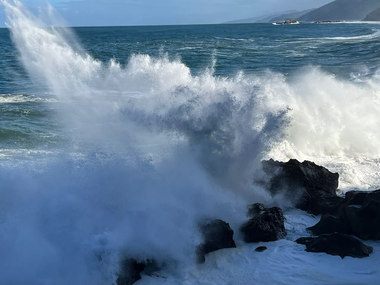 Olas en Zarautz. Foto de archivo: Lorentxo Portularrume