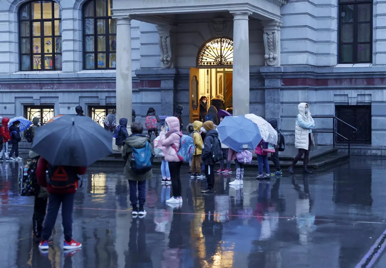 colegio ikastetxea niños umeak haurrak vuelta al cole itzulera bilbao