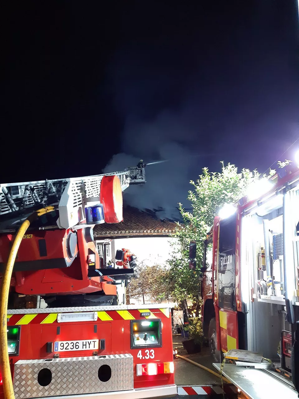 El caserío de Zestoa afectado por el incendio