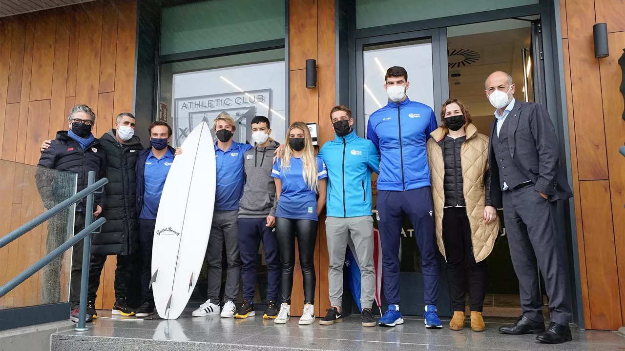 Basque Teameko surfeko kideak