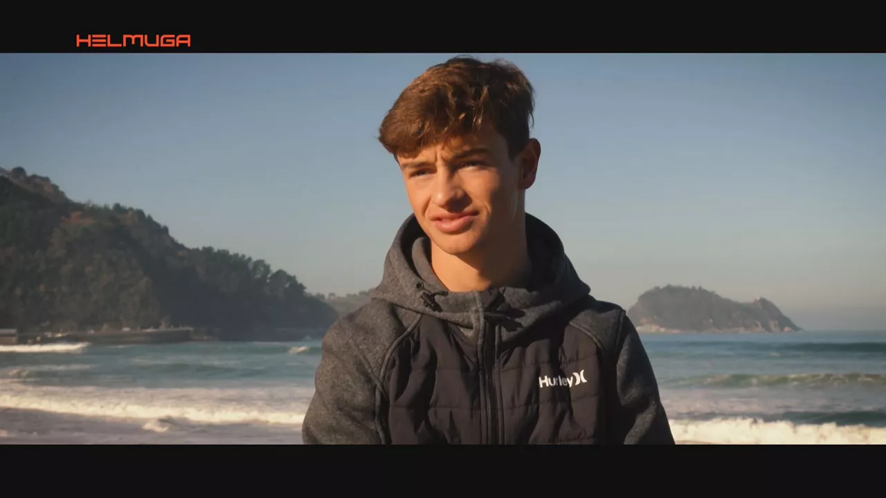 Adur Amatriain surflaria.