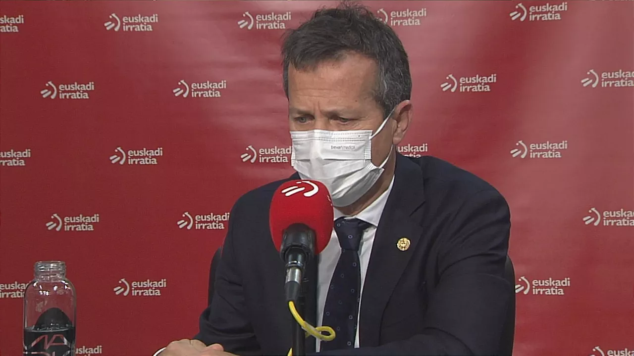 Jokin Bildarratz Eusko Jaurlaritzako Hezkuntza sailburua, Euskadi Irratian