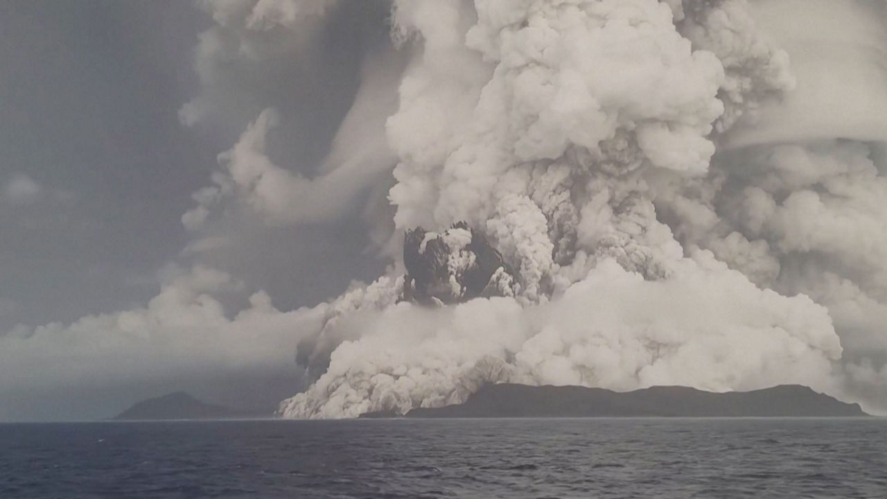 Tsunamia Tongan. Irudia: EITB Media