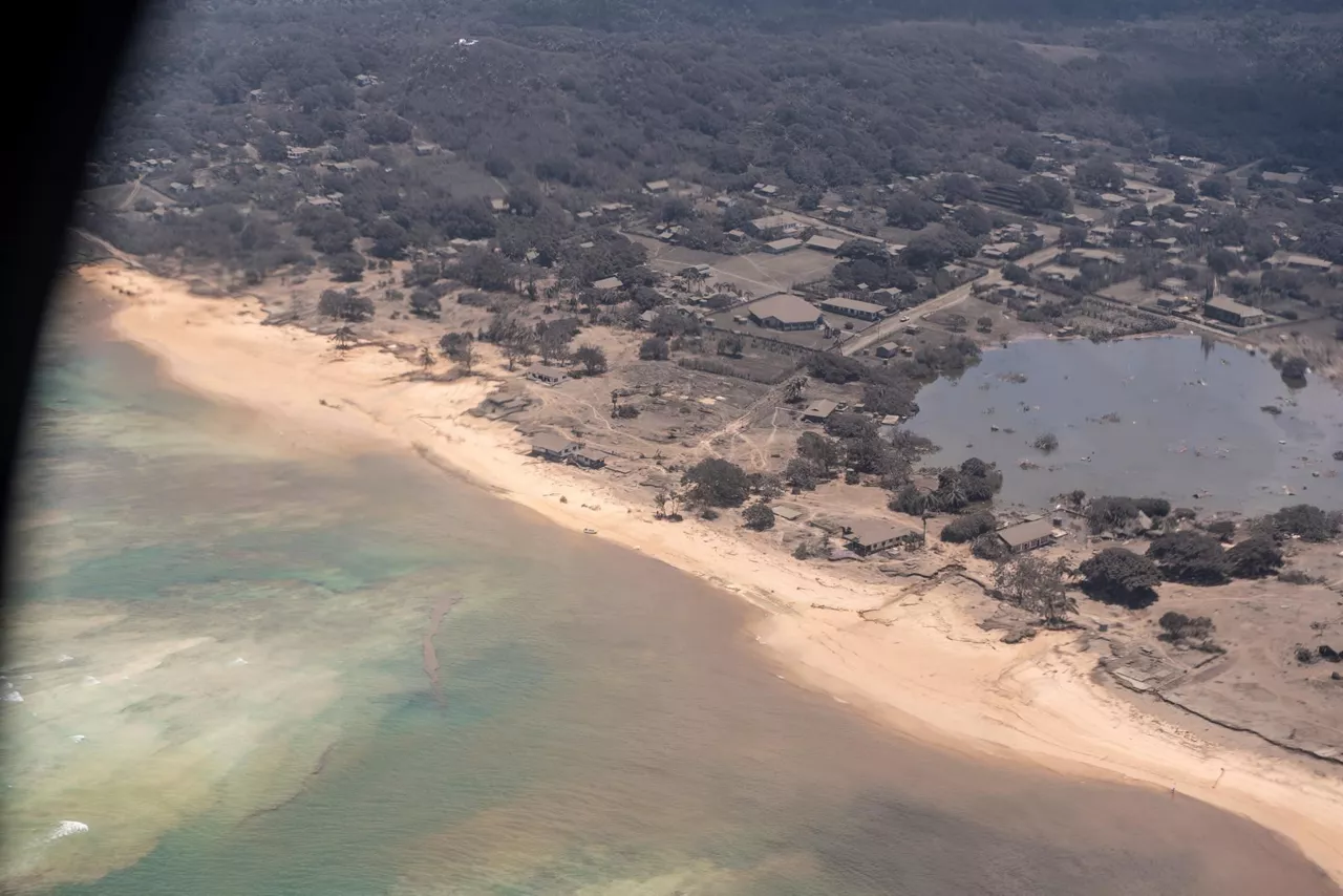 Tonga tras la erupción y el posterior tsunami. Foto: EFE