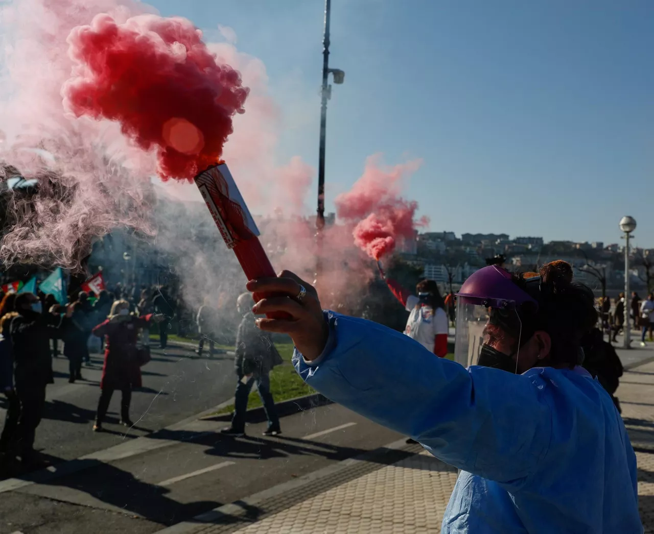 Un momento de la manifestación de Donostia. Foto: EFE