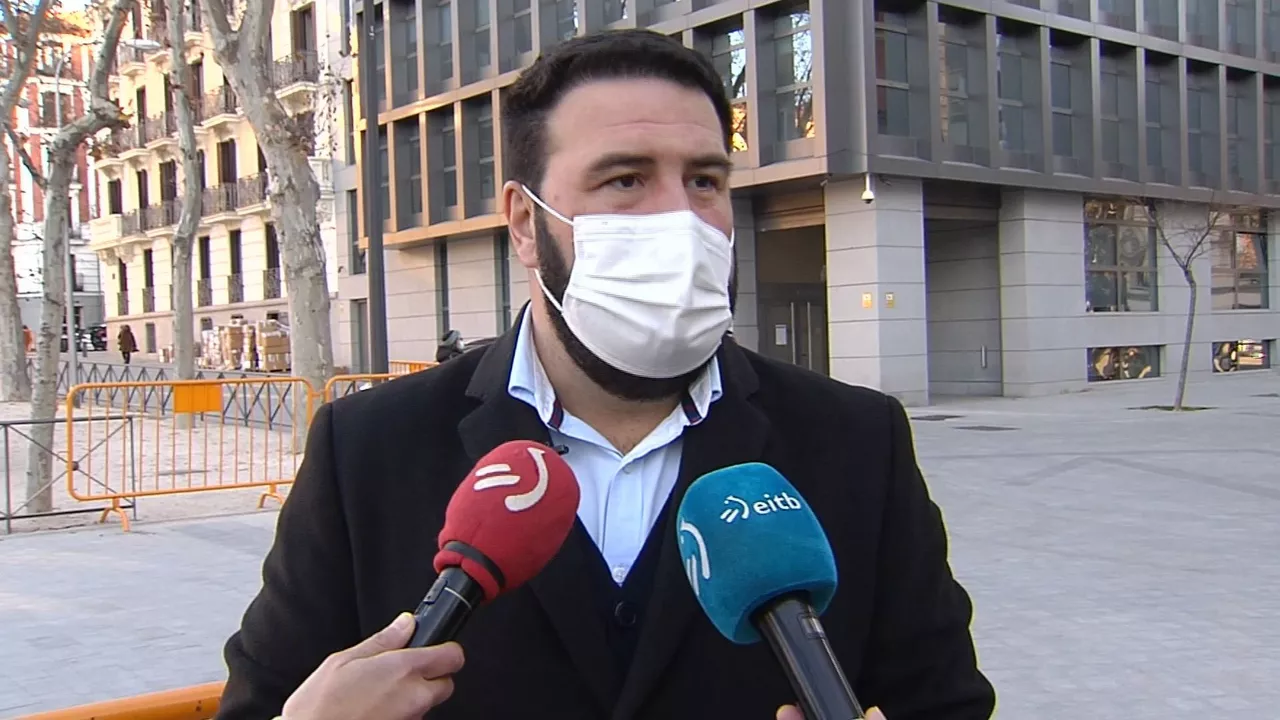 El diputado de EH Bildu Jon Iñarritu