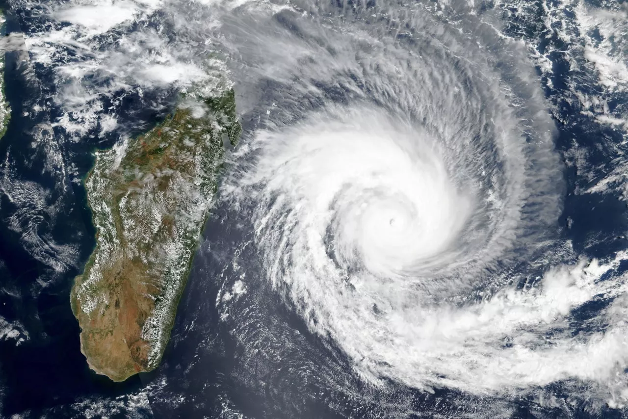 Batsirai zikloia Madagaskarrera iristen. Argazkia: EFE.