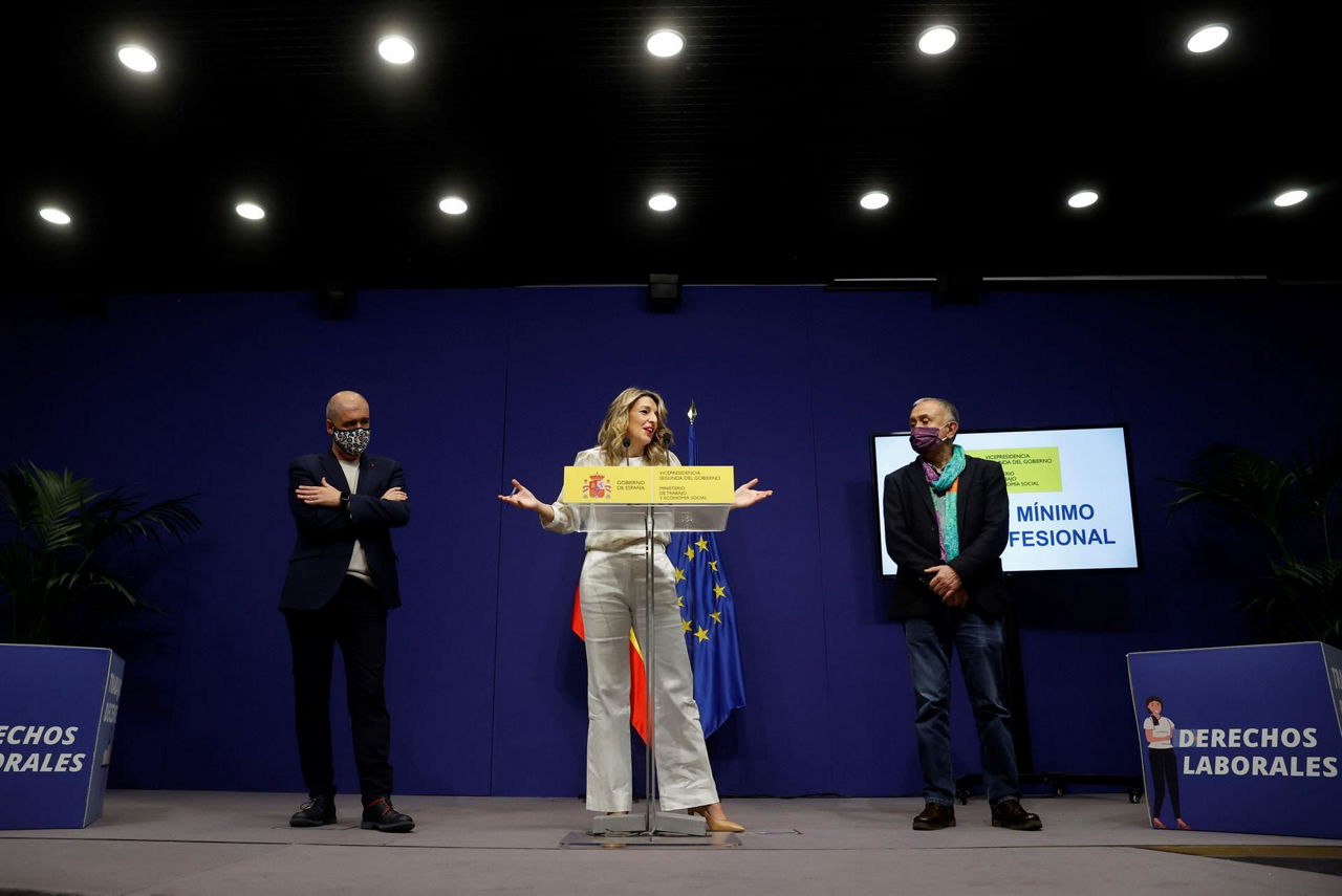 Unai Sordo, Yolanda Diaz eta Pepe Alvarez. Argazkia: EFE.