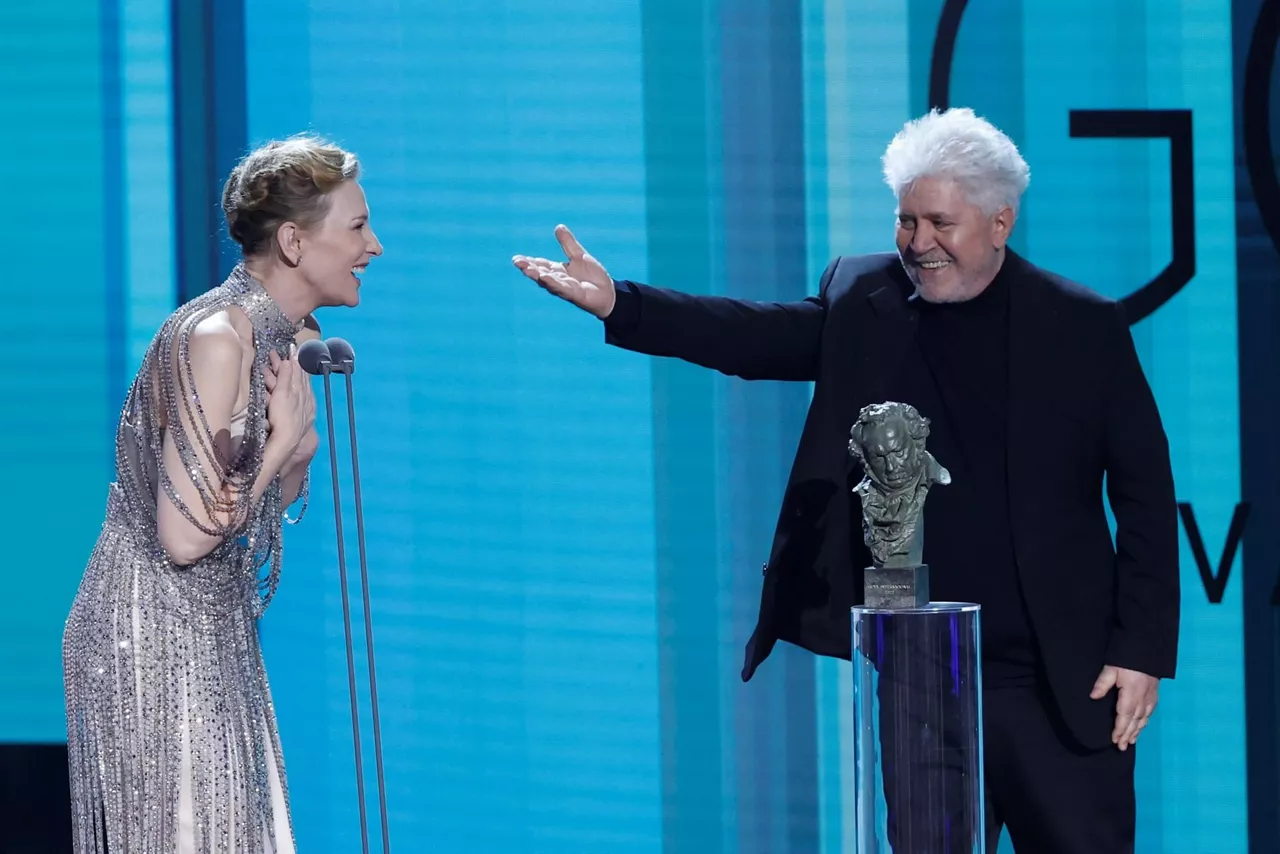 Cate Blanchett, Goya internacional, y Pedro Almodovar