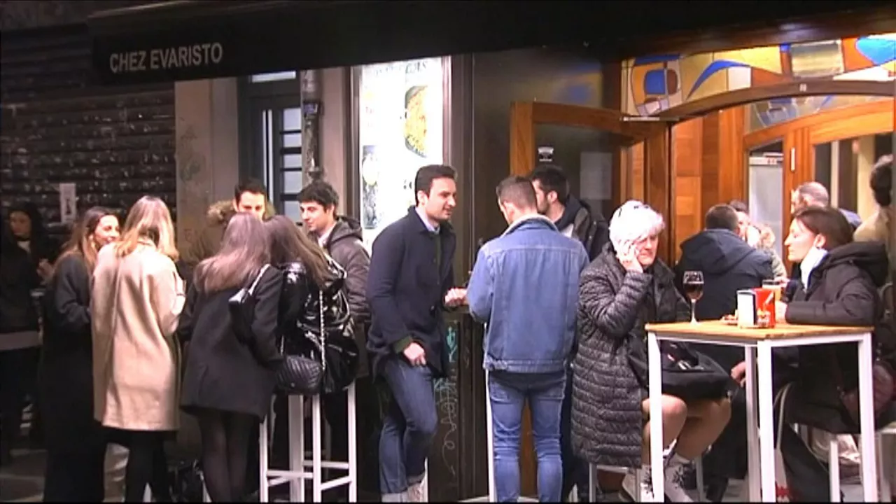 Casco Viejo de Pamplona, este fin de semana. Captura de imagen de un vídeo de EITB Media.
