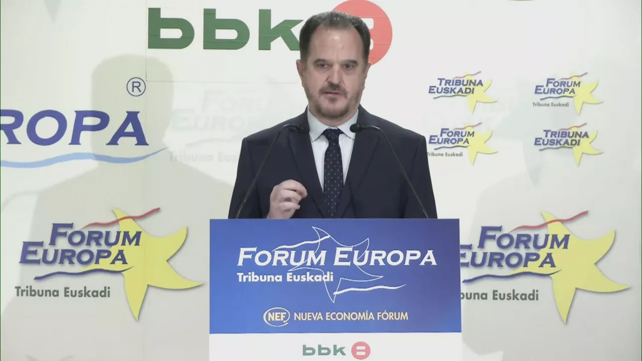 Carlos Iturgaiz. Forum Europaren bideo bateti ateratako irudia.