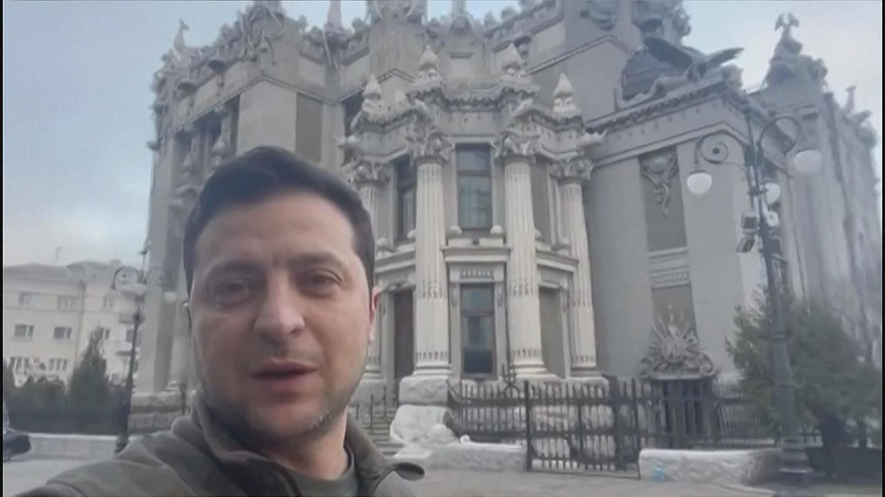 Volodimir Zelenski, Ukrainako presidentea. EITB Mediaren bideo batetik ateratako argazkia.
