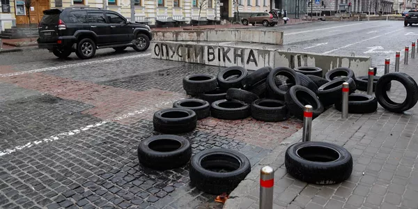 Una barricada en Kiev. Foto: EFE