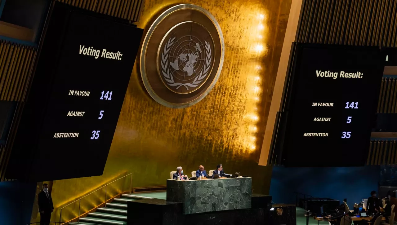 Resultado de la votación en la Asamblea General de la ONU. Foto: EFE