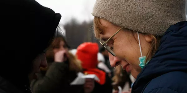 Errefuxiatuak Poloniako mugan. EFE