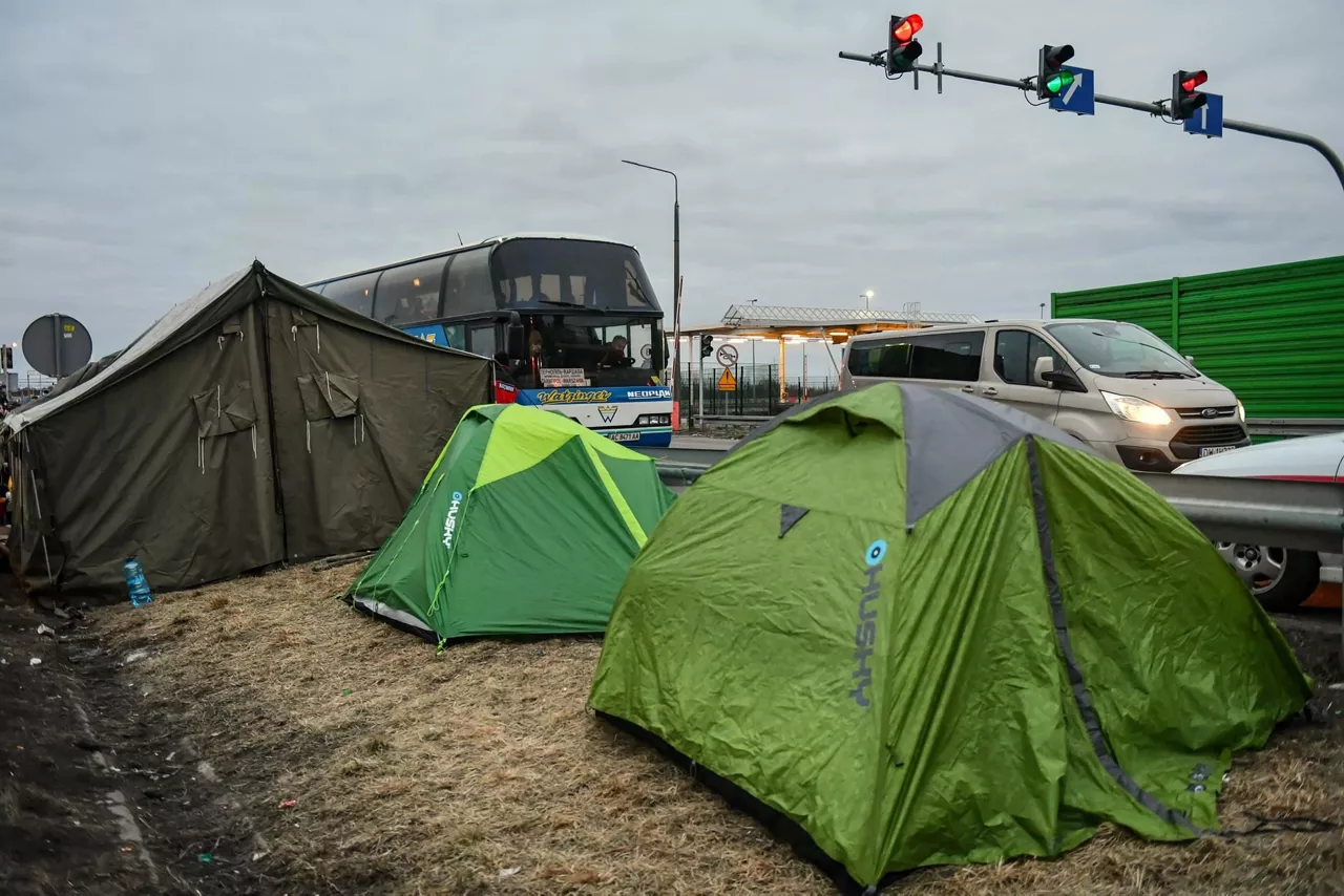 Refugiados en la frontera con Polonia. EFE