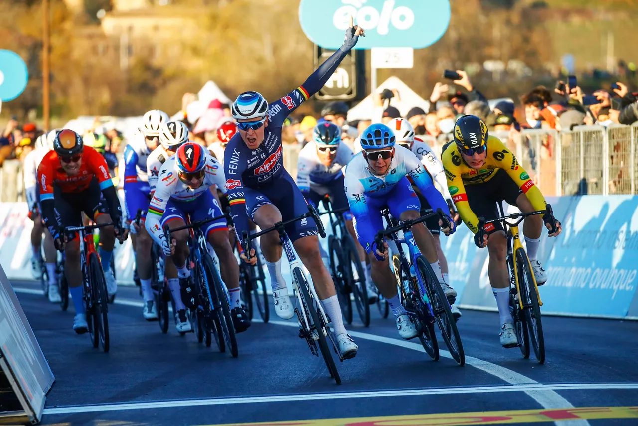 Tirreno - Adriátikoako bigarren etaparen azken metroak