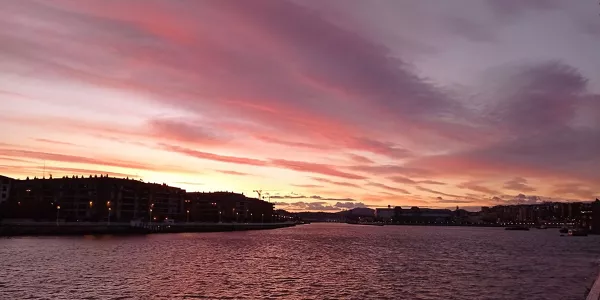 Amanecer en Portugalete. Foto: Ignacio Rodriguez