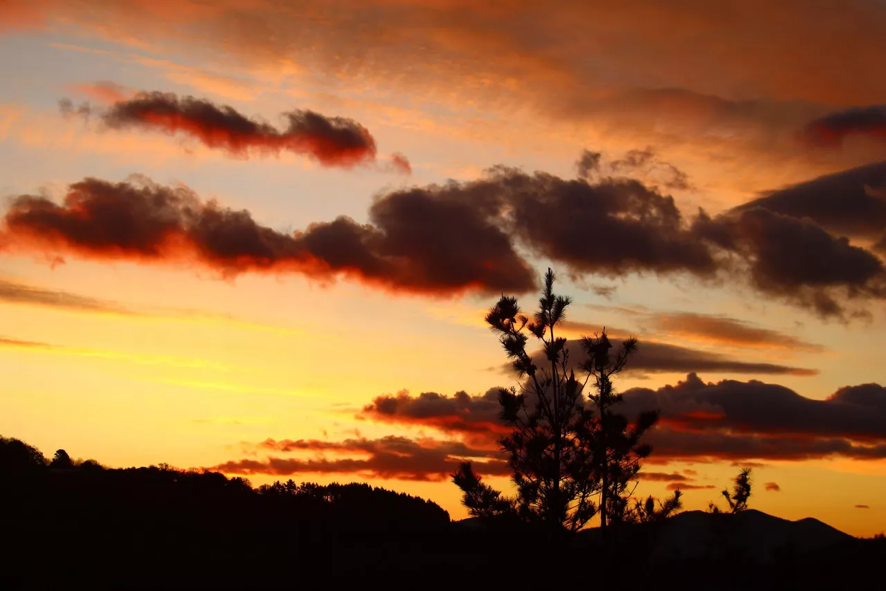 Amanecer en Garai. Foto: Txaro Ortiz de Zarate Uranga