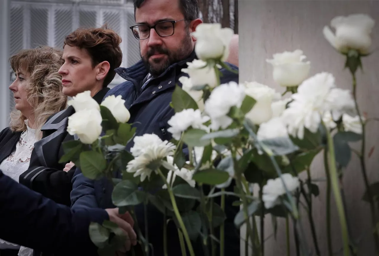 Ofrenda floral. Foto: EFE.