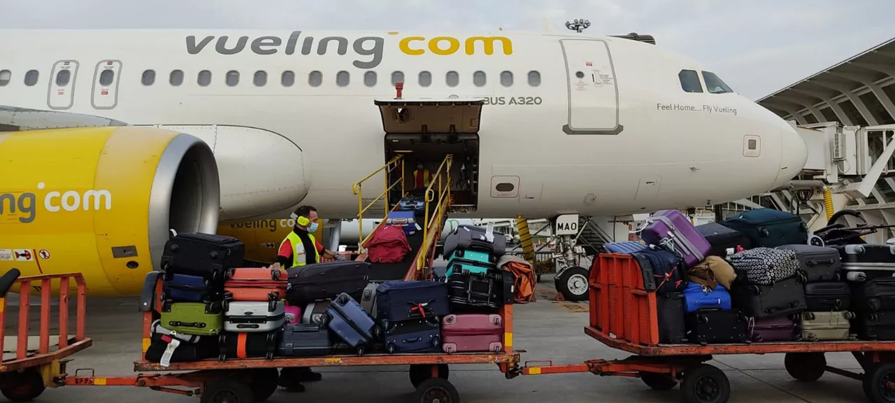 Vueling konpainiako hegazkin bat. Artxiboko irudia: EITB
