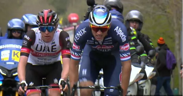 Van der Poel eta aurtengo edizioan parte hartuko ez duen Pogaçar