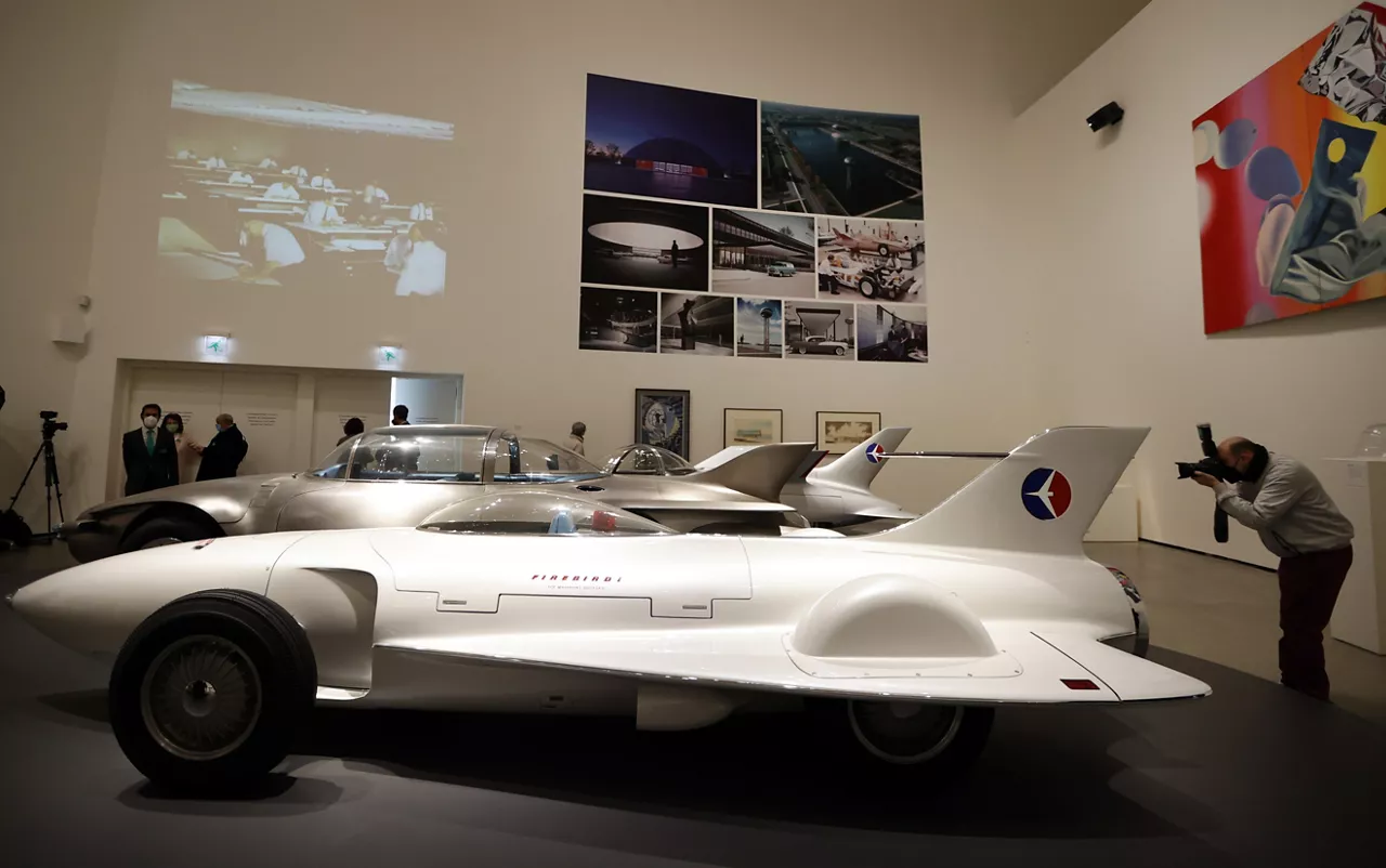 "Motion. Autos, Art, Architecture". Foto: EFE