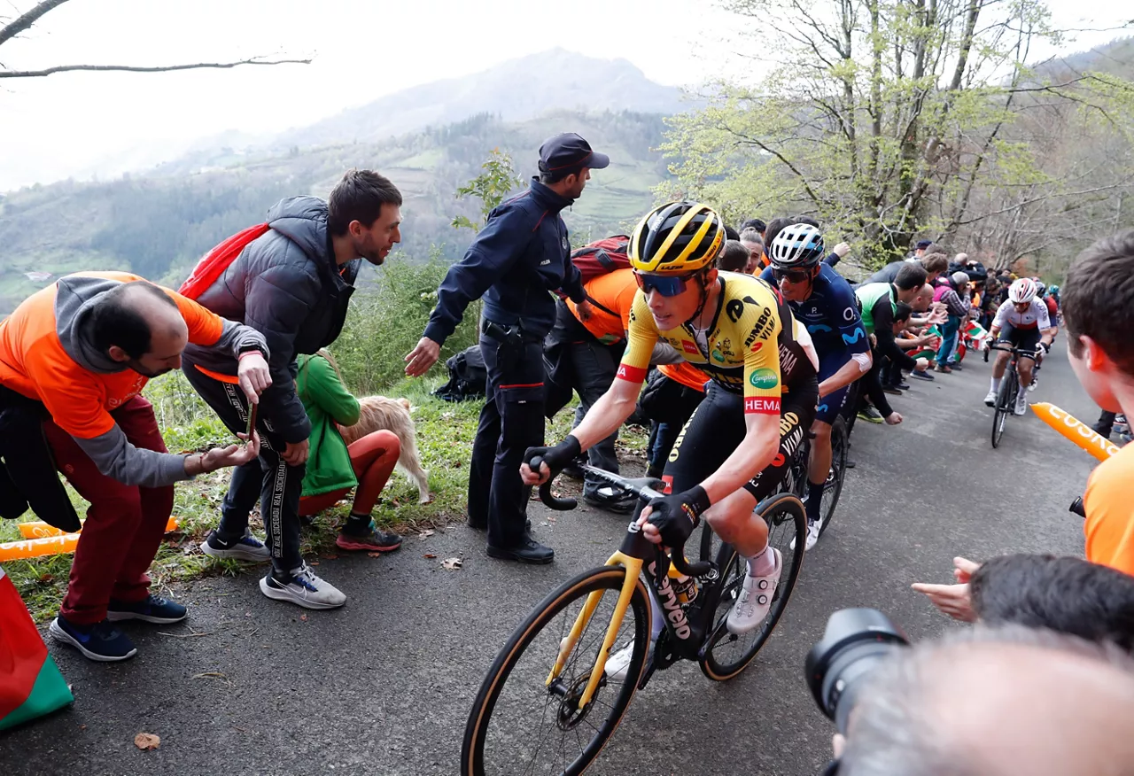 ITZULIA-2022-ETAPA-6-ARRATE-JONAS-VINGEGAARD