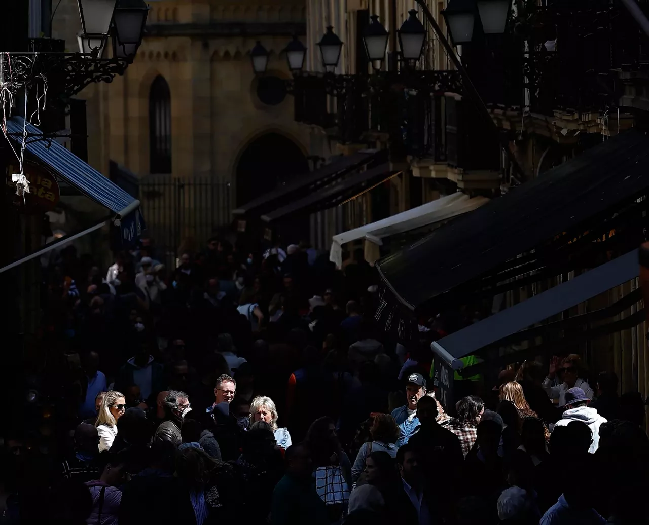 Turistas en San Sebastián. Foto: EFE
