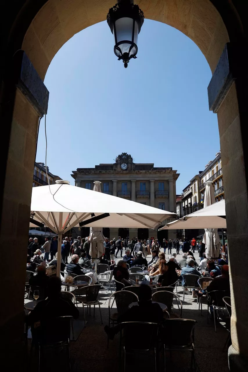 Turistas en San Sebastián. Foto: EFE